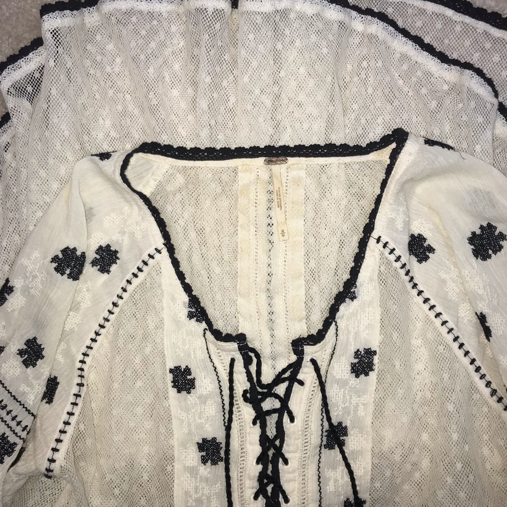 Free People Embroidered Gauzy Peasant Top Stardust - Picture 6 of 8